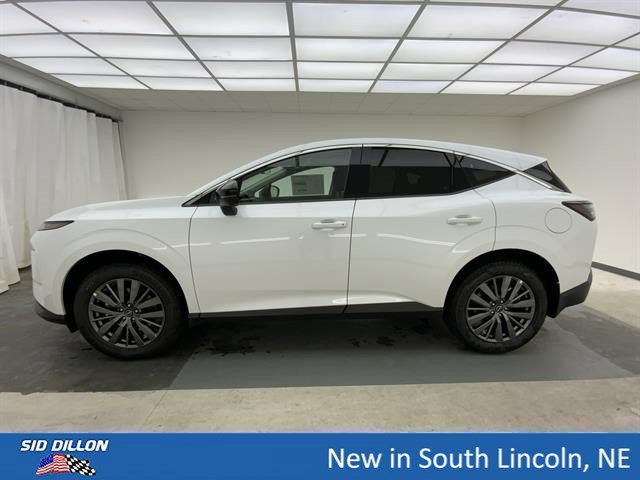 New 2026 Everest White Pearl Tricoat Nissan SL image 2