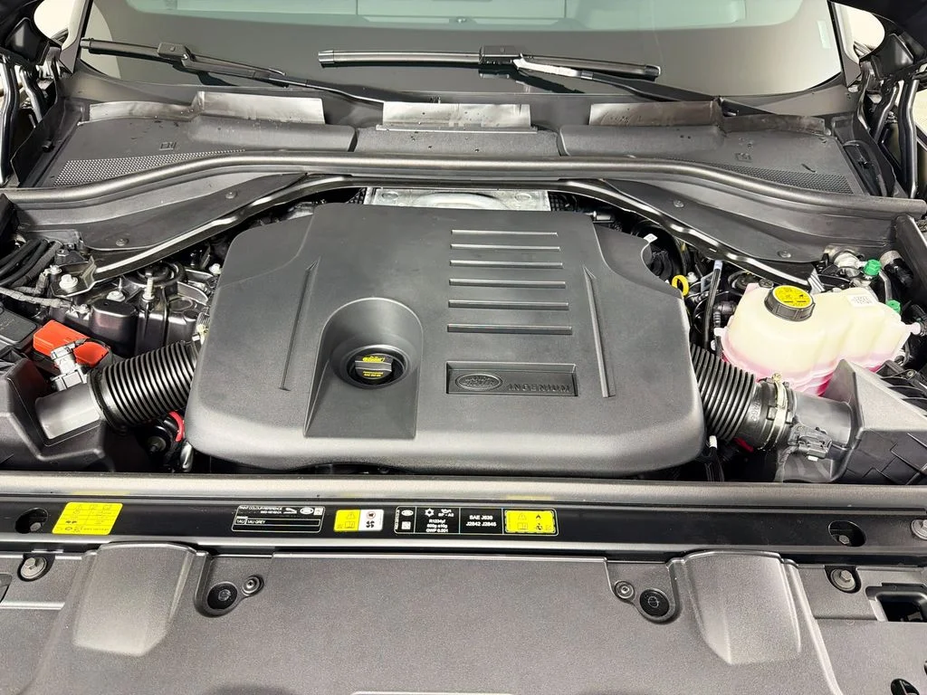 Used 2026 Gray Land Rover SE image 33