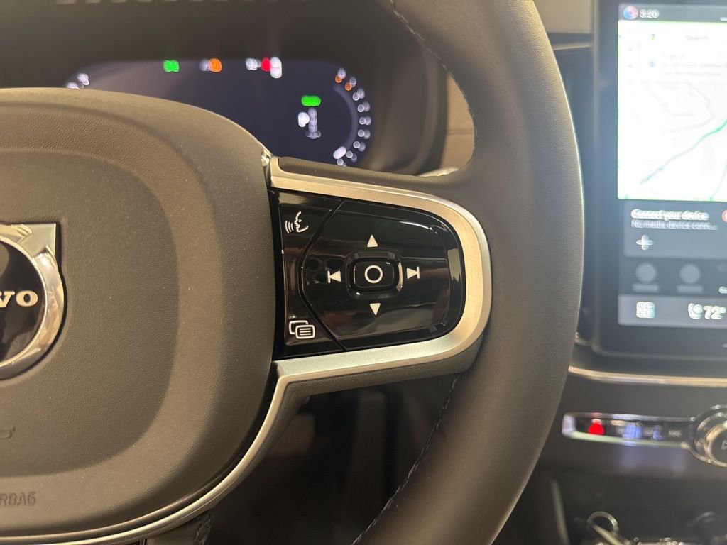 2026 Volvo XC90 Plus - Photo 10