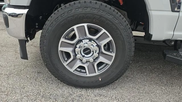 New 2026 Avalanche Ford Lariat 4WD image 33