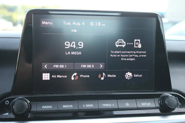 Used 2024 Gray Kia LXS image 5