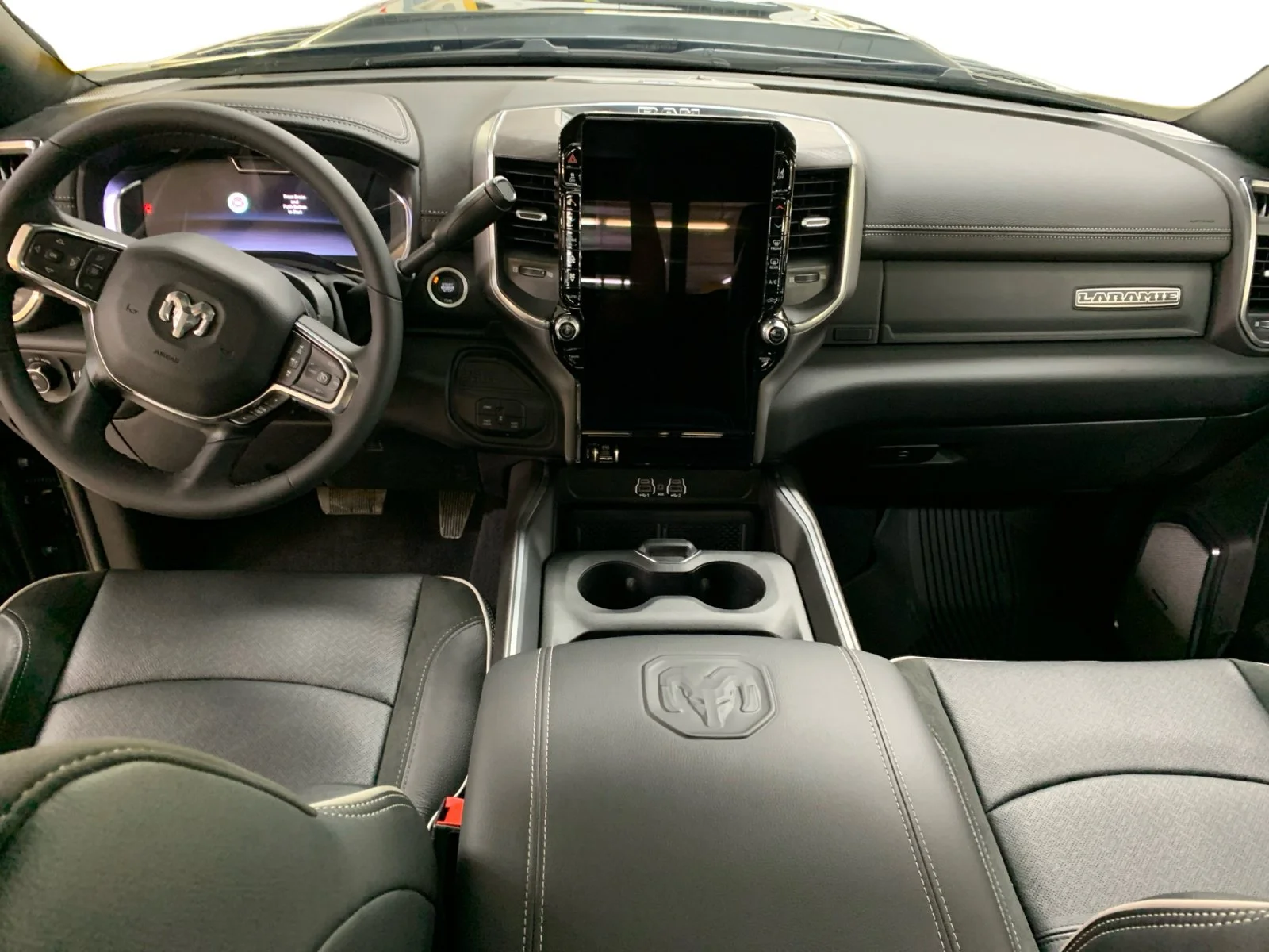 New 2026 Diamond Black Crystal Pearl Ram Laramie image 12