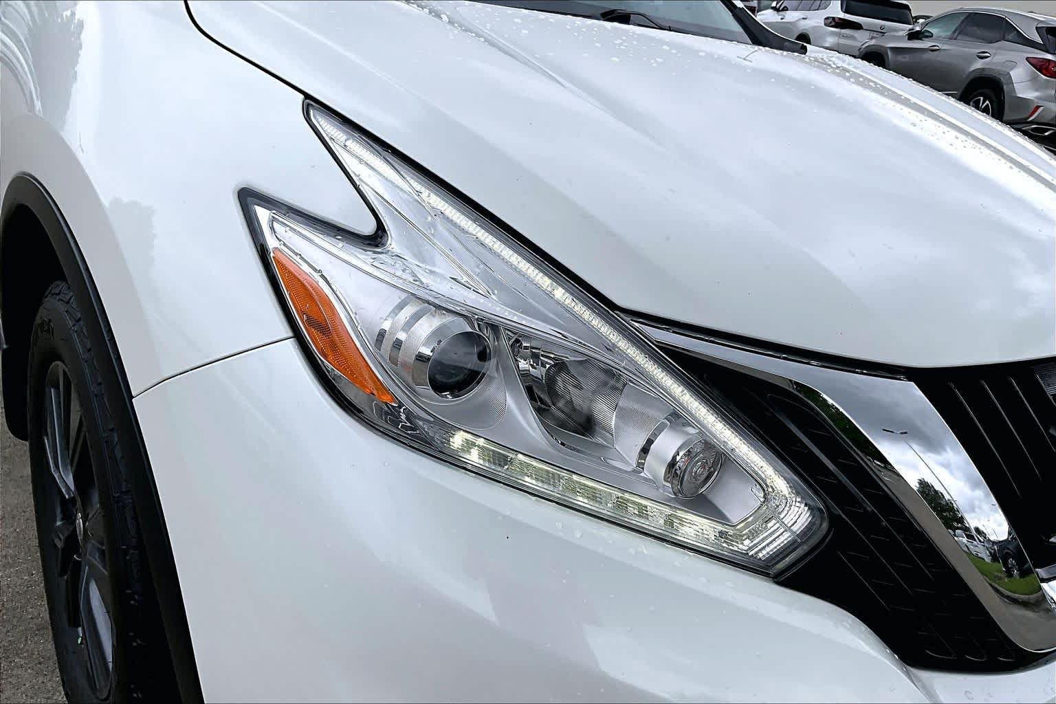 Used 2017 Pearl White Nissan SV image 26
