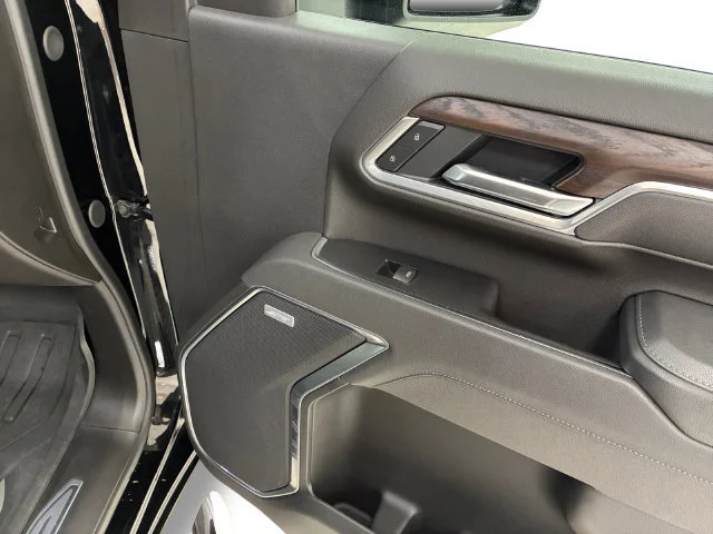 Certified Used 2025 Onyx Black GMC SLT image 15