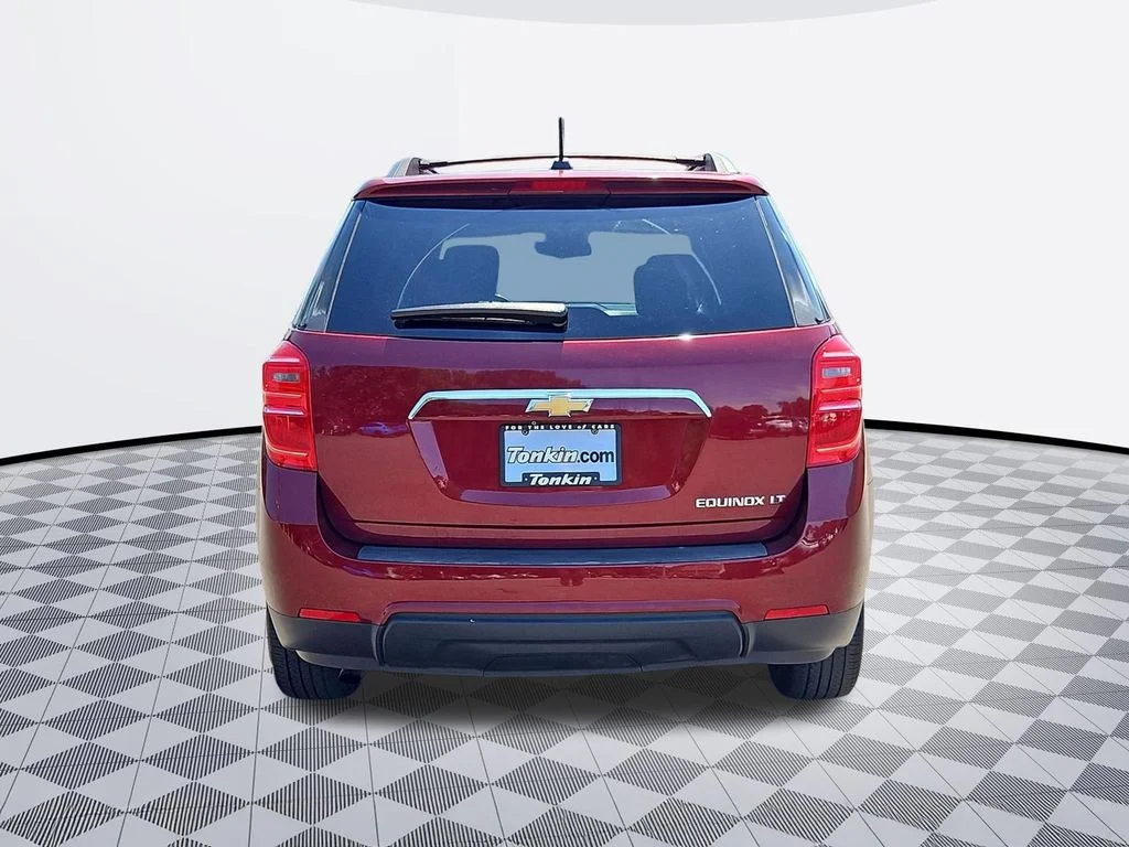 Used 2016 Siren Red Tintcoat Chevrolet LT image 5