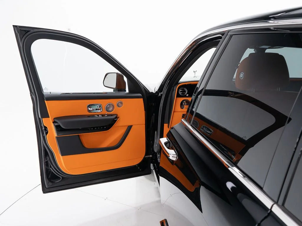 New 2026 Black Diamond Rolls-Royce  image 11