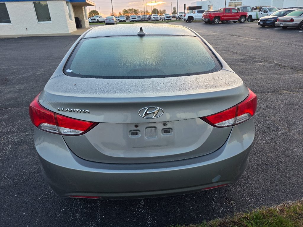 Used 2011 Titanium Gray Metallic Hyundai GLS image 3