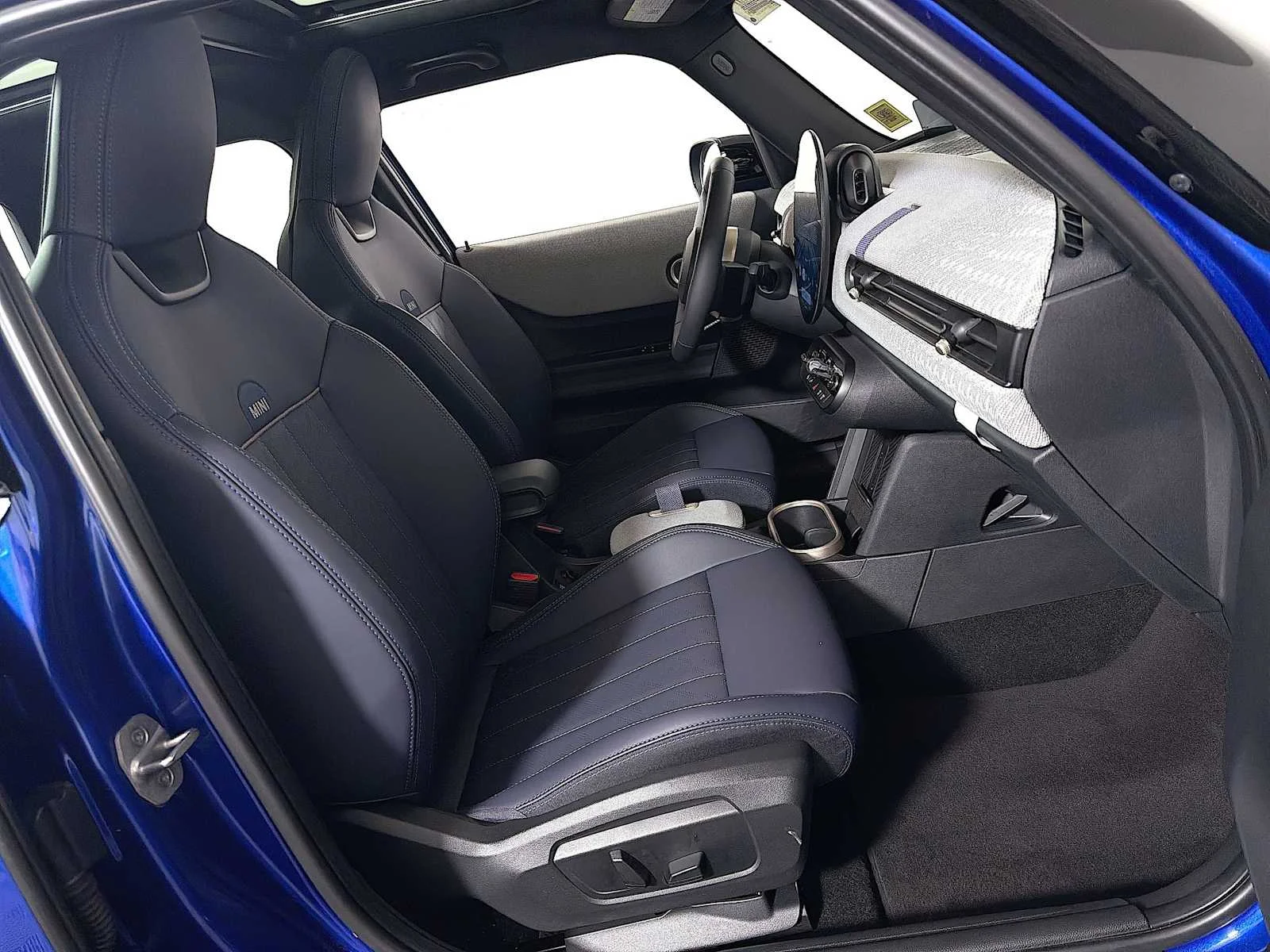 2025 MINI Hardtop 4 Door S - Photo 24