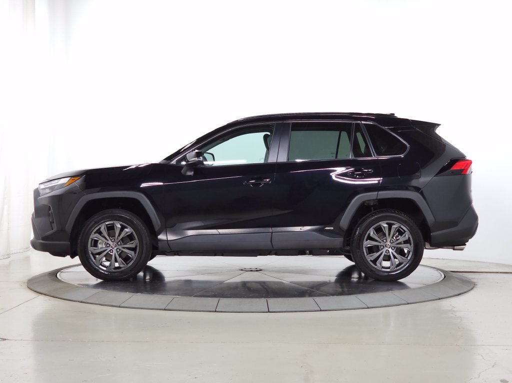 Used 2025 Black Toyota XLE Premium image 2