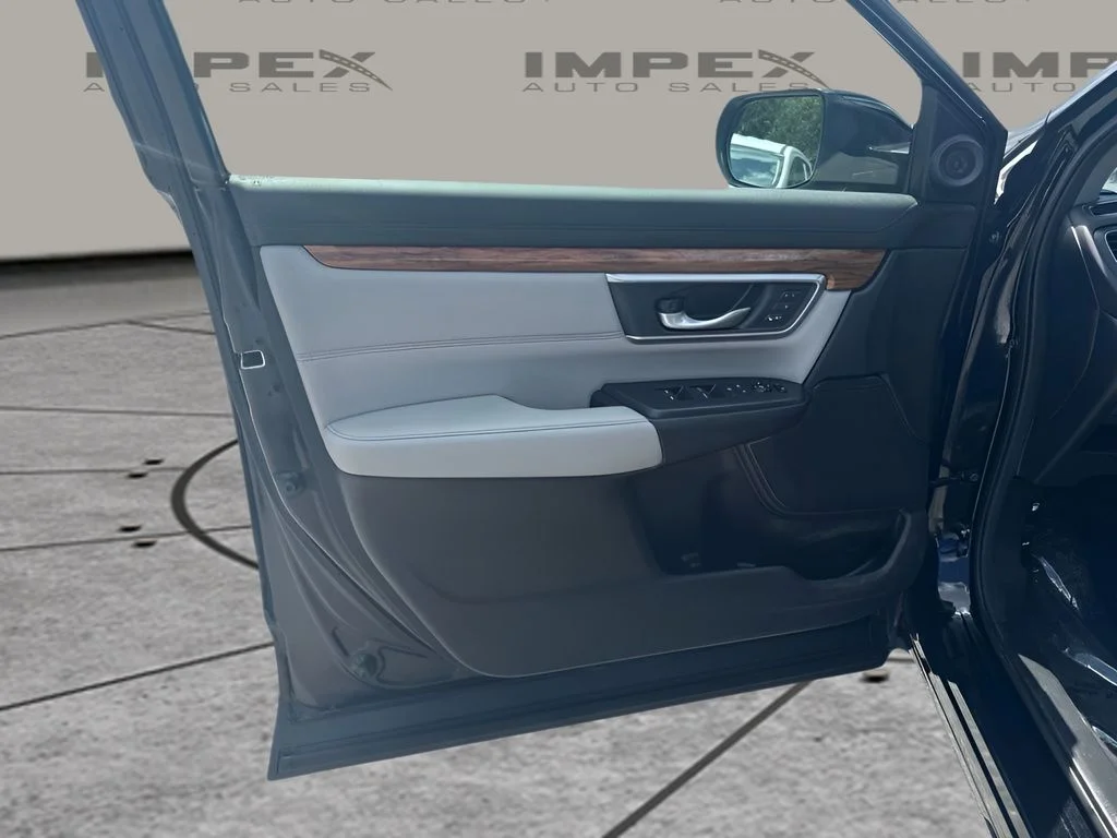 Used 2020  Honda Touring image 17