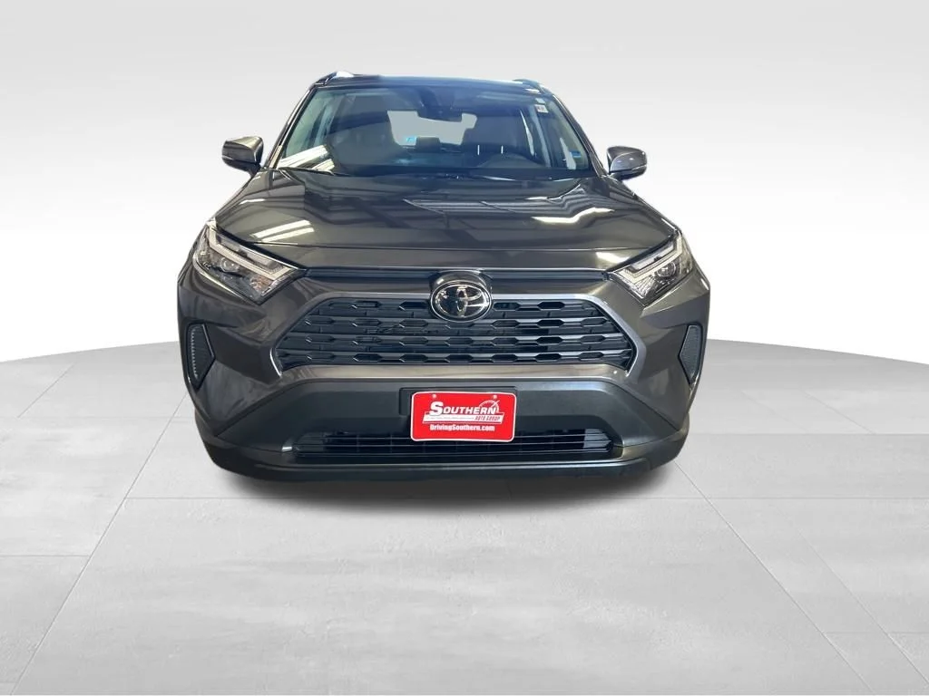 Used 2025 Gray Toyota XLE image 9
