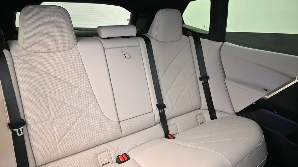 2024 BMW iX Base - Photo 12