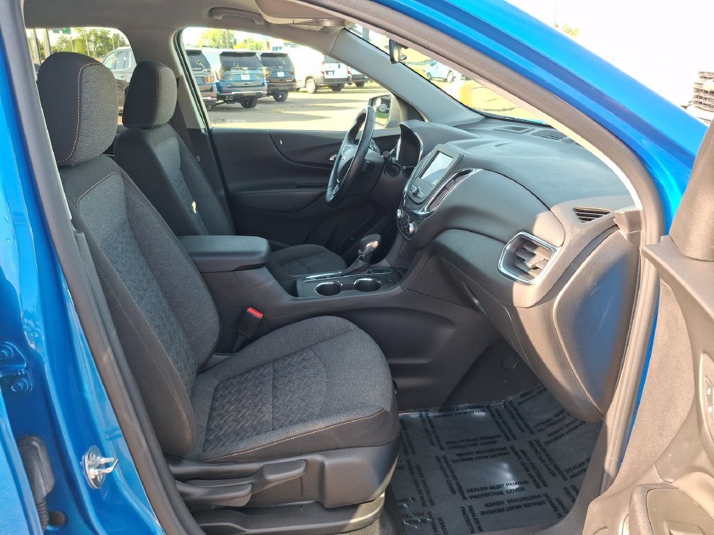 2024 Chevrolet Equinox LT - Photo 24