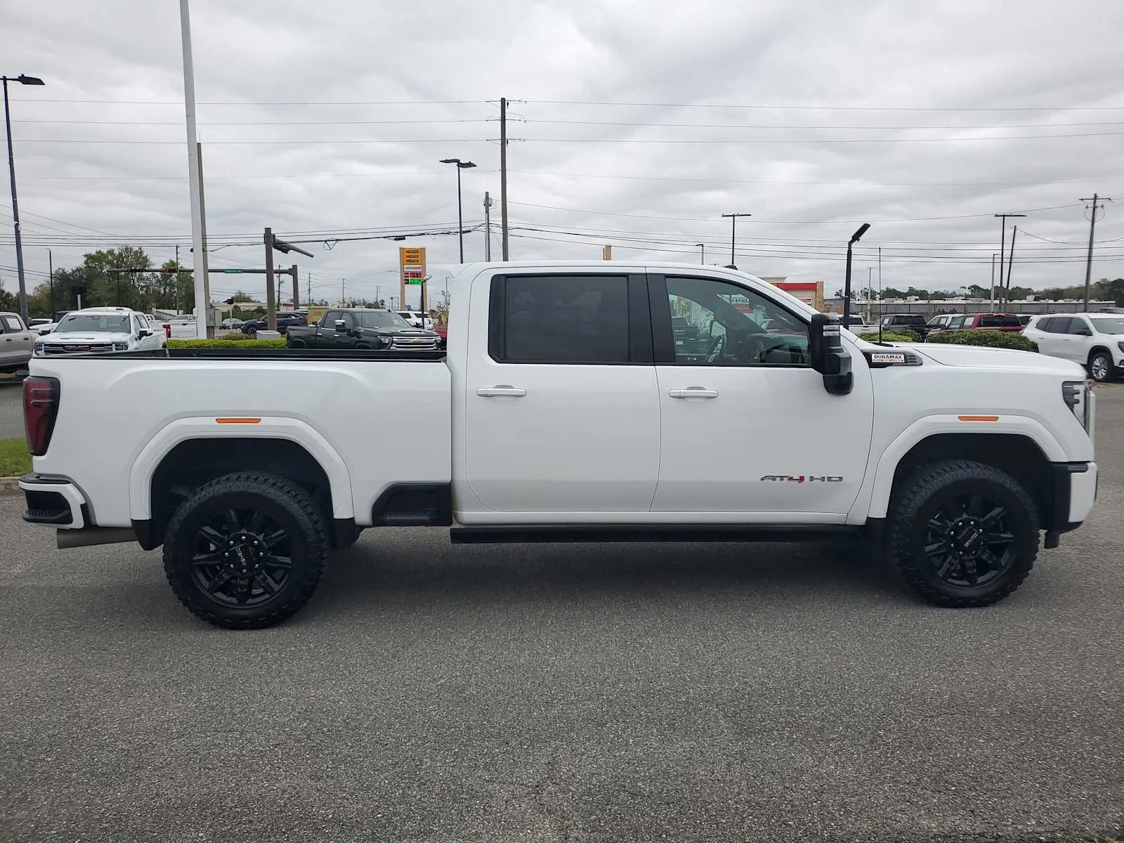 Used 2024 Summit White GMC AT4 image 7