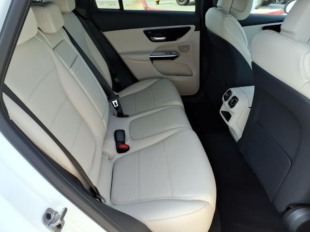 New 2026 White Mercedes-Benz GLC 300 image 20
