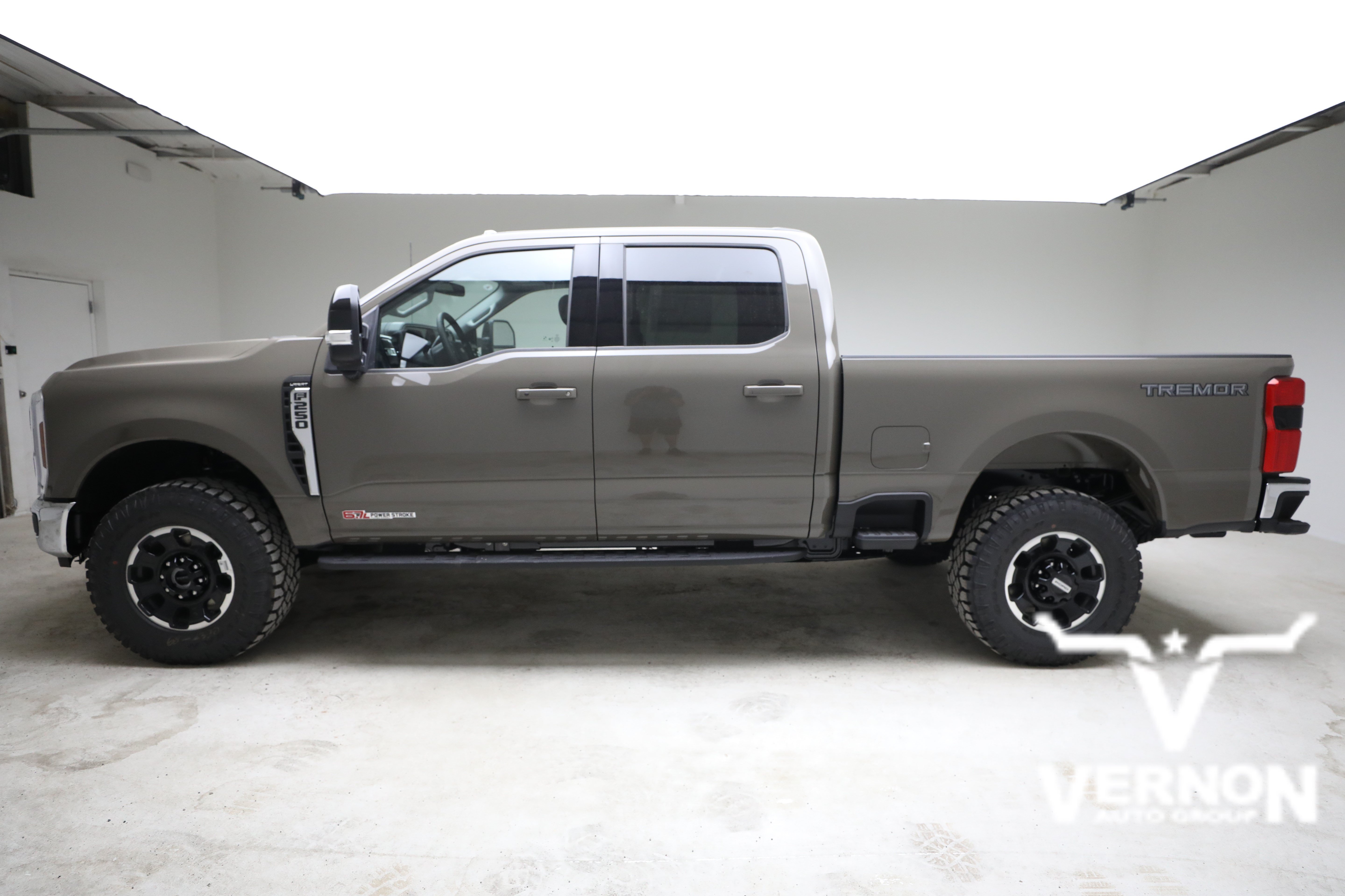 New 2026 Marsh Gray Ford  image 2