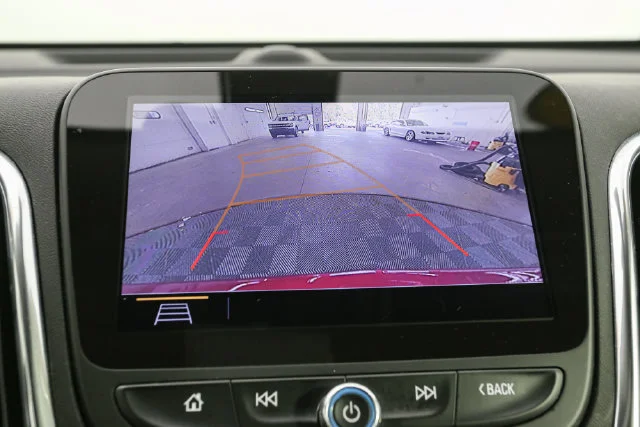 Used 2020 Red Chevrolet Premier image 24