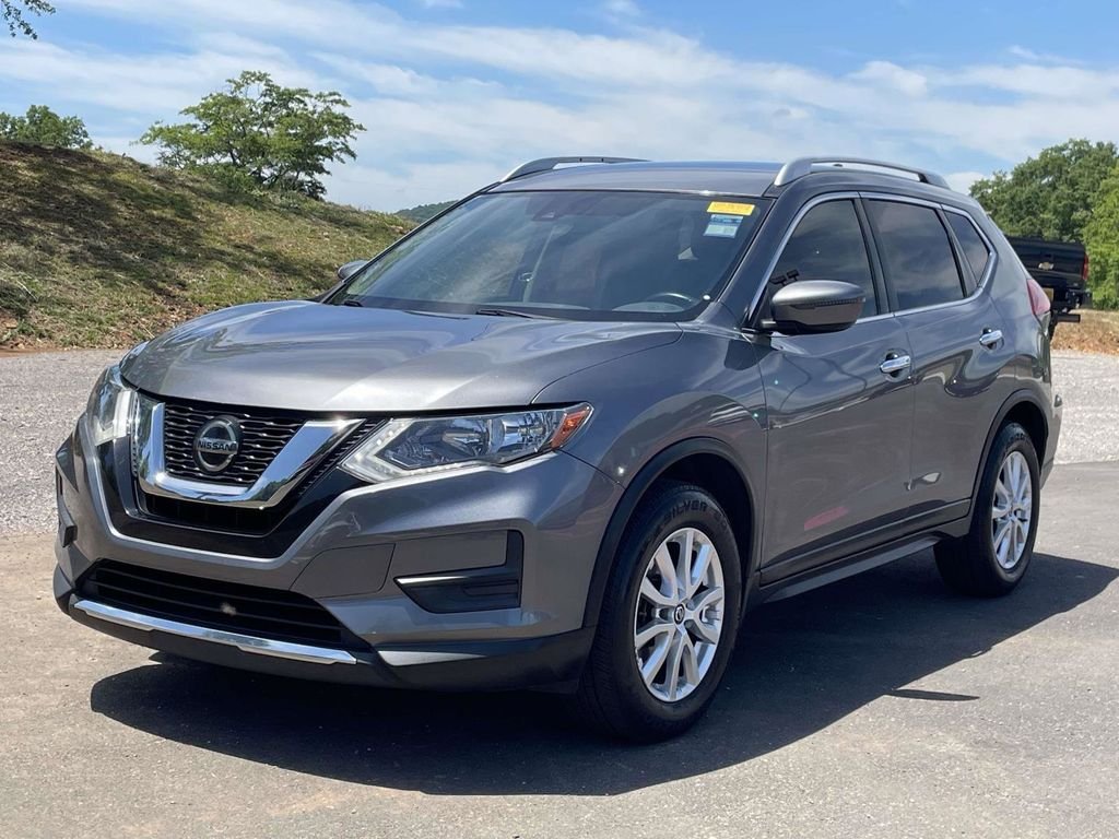Used 2020 Gray Nissan SV image 7