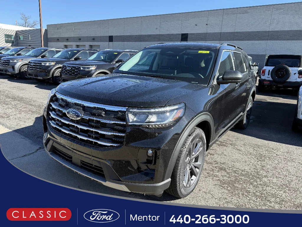2026 Ford Explorer Active 4WD's photo