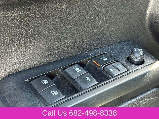 Used 2022 Gray Toyota SR image 14