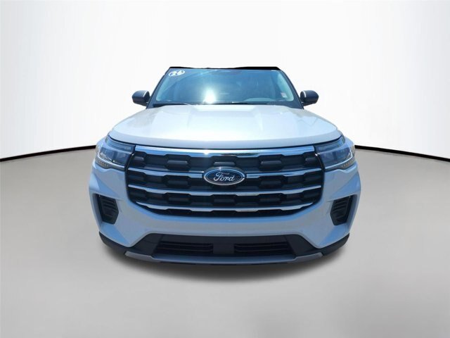 New 2026 Space White Metallic Ford Active image 14