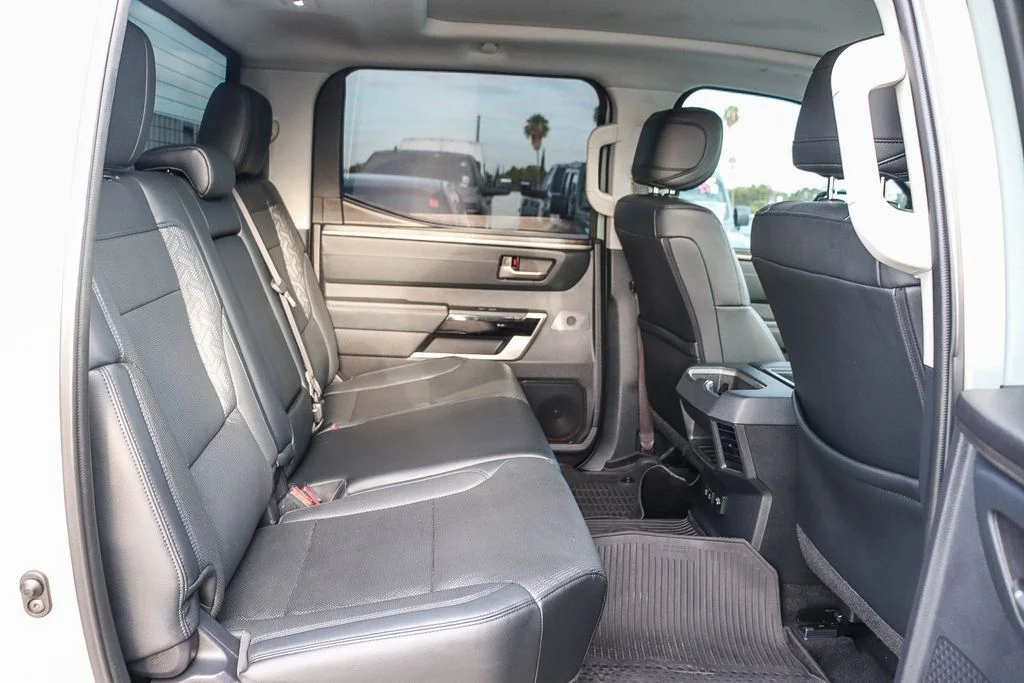 Used 2022  Toyota Limited image 18