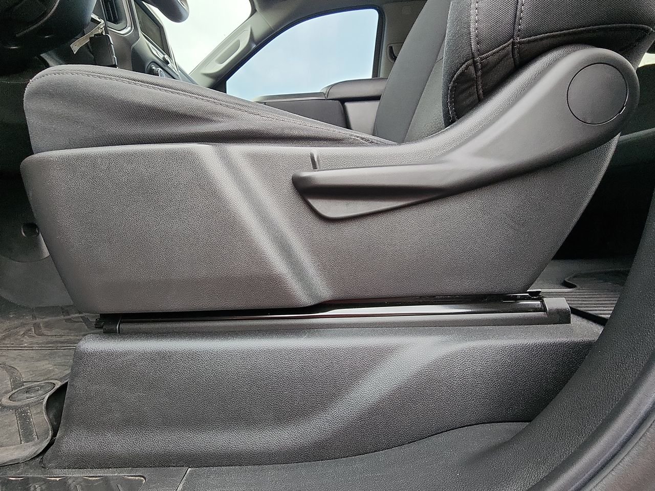 Used 2019 White Chevrolet Custom Trail Boss image 12