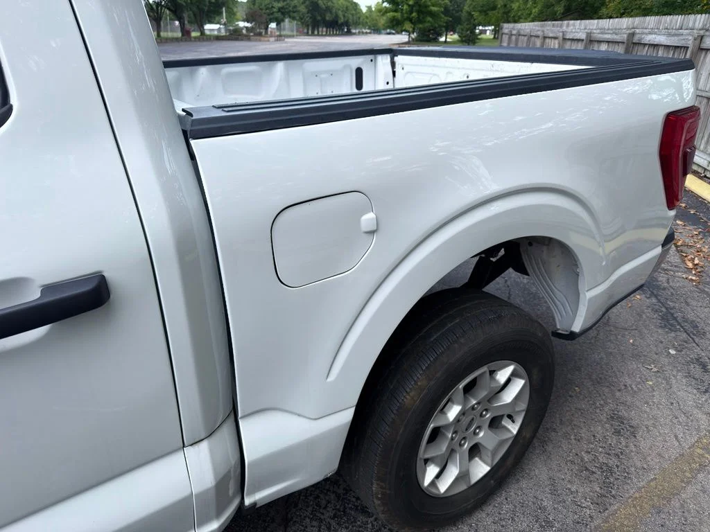 Used 2023 White Ford XLT image 10