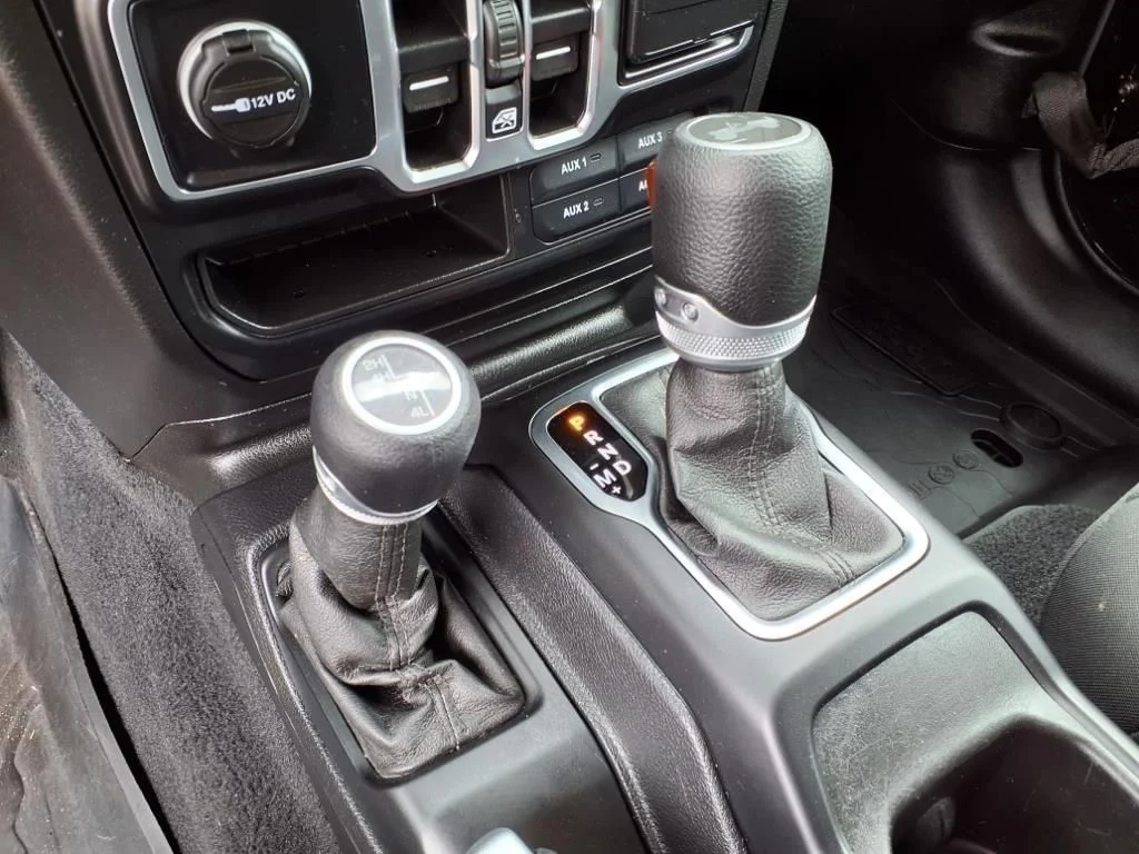 2021 Jeep Wrangler Unlimited Willys - Photo 12
