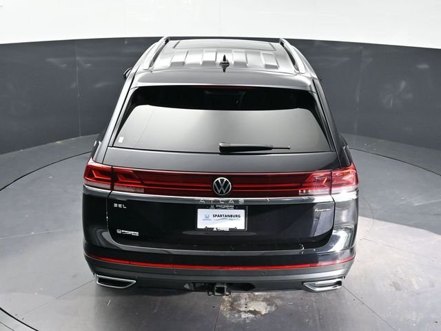 Used 2025  Volkswagen 2.0T SEL image 28