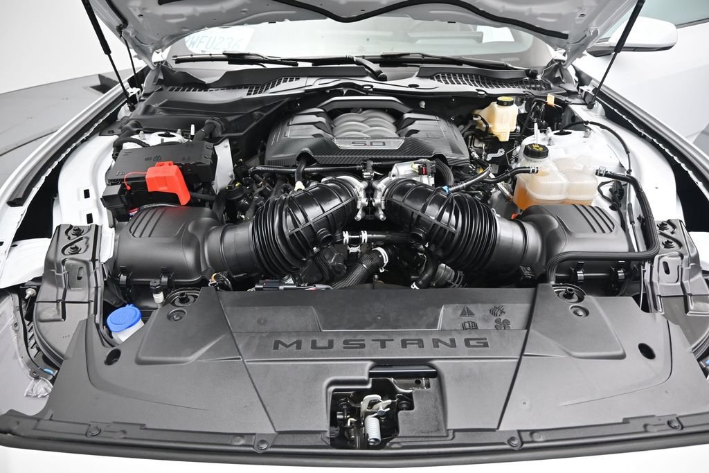 Used 2025 White Ford GT image 23