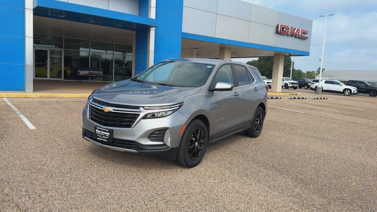 Used 2023 Sterling Gray Metallic Chevrolet LT image 4