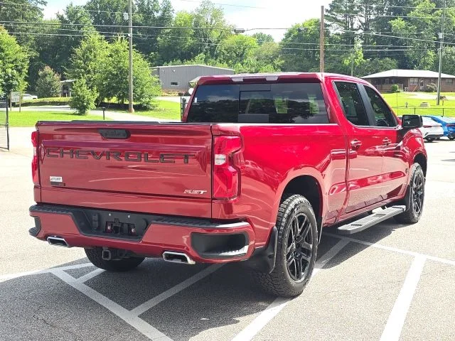 Used 2023 Red Chevrolet RST image 5