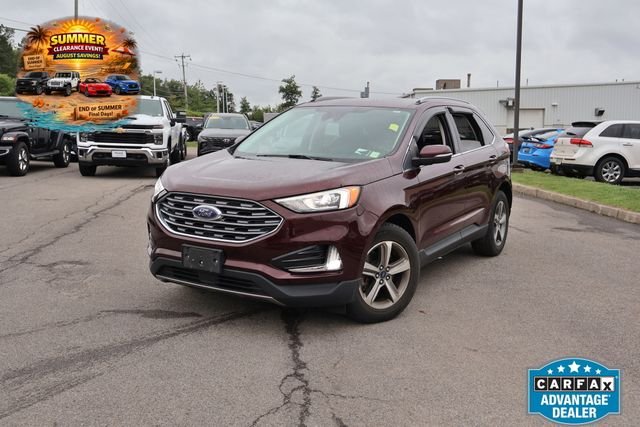 Used 2020 Red Ford SEL image 1