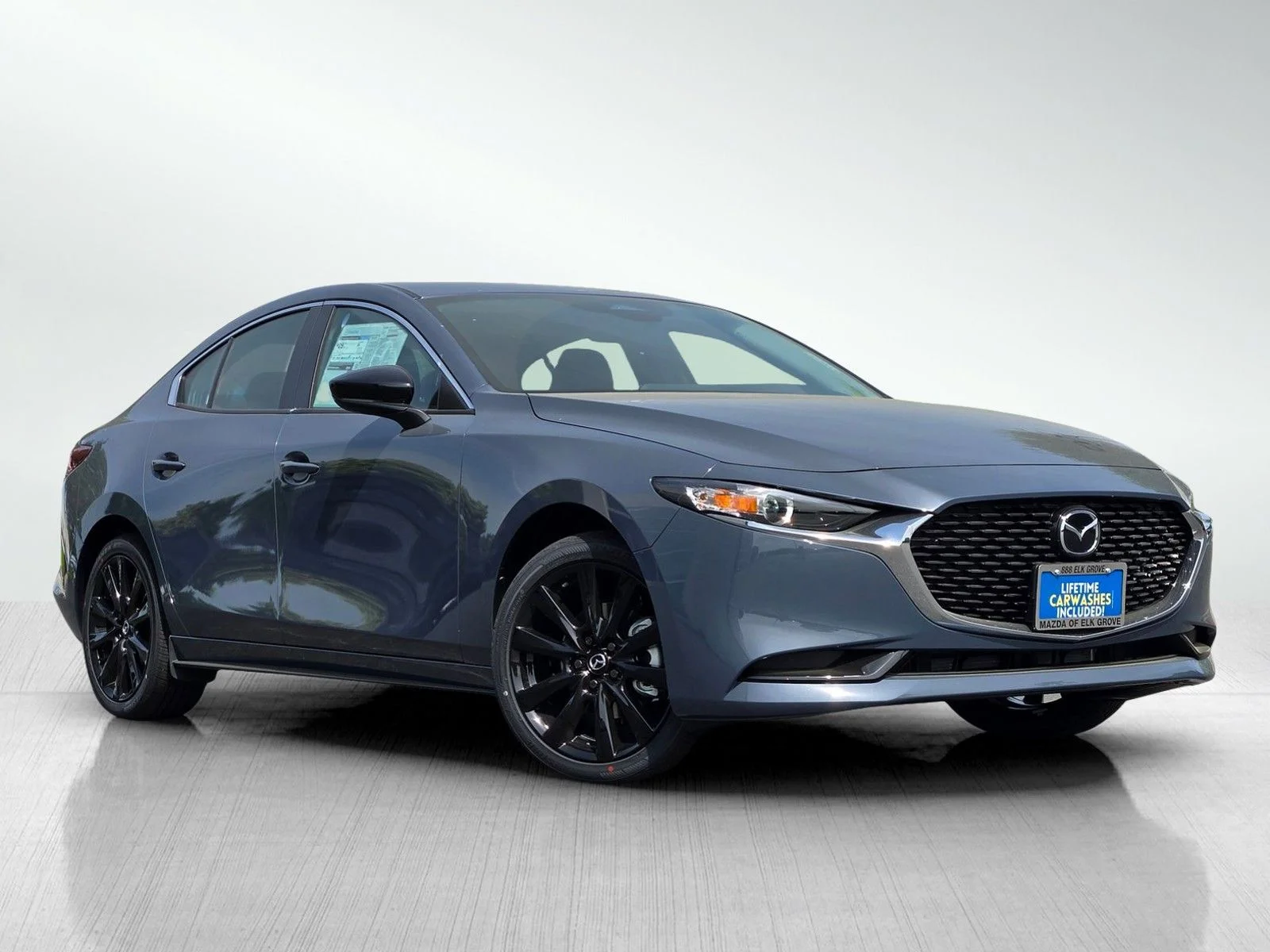 2026 Mazda CX-3 2.5 Carbon Ed. AT 4-Door SKYACTIV AWD's photo