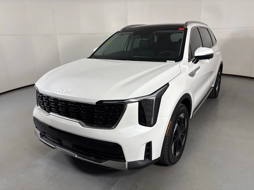 New 2026 Snow White Pearl Kia EX image 4