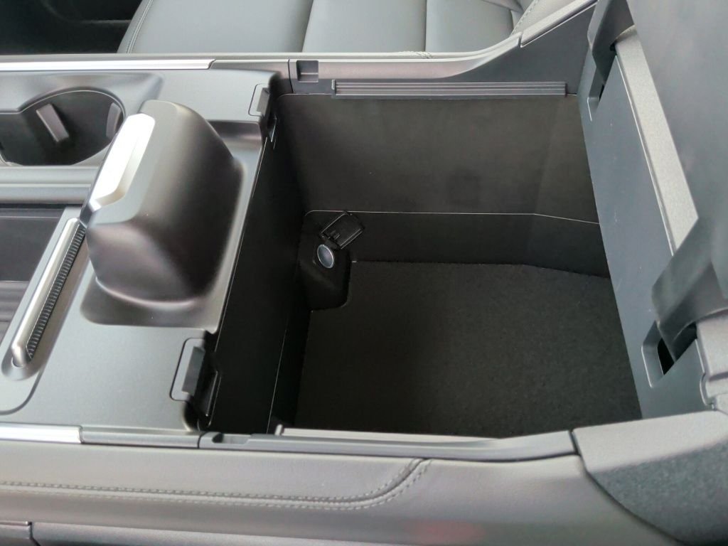 New 2026 Stone Blue Metallic Ford MAX Active image 33