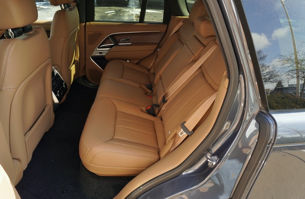 2026 LAND ROVER RANGE ROVER - Image 34