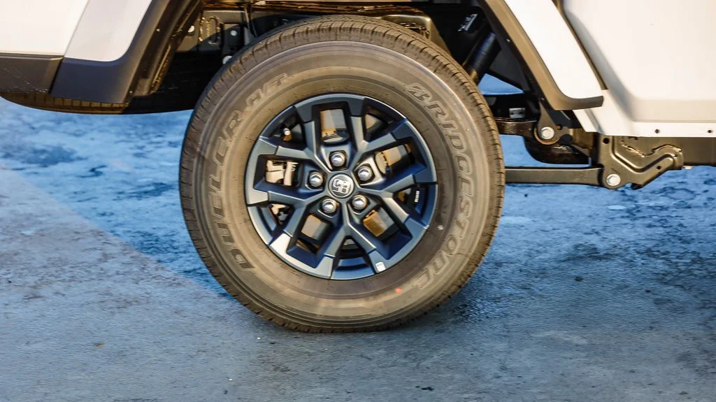New 2026 White Jeep 85th Anniversary Edition image 12