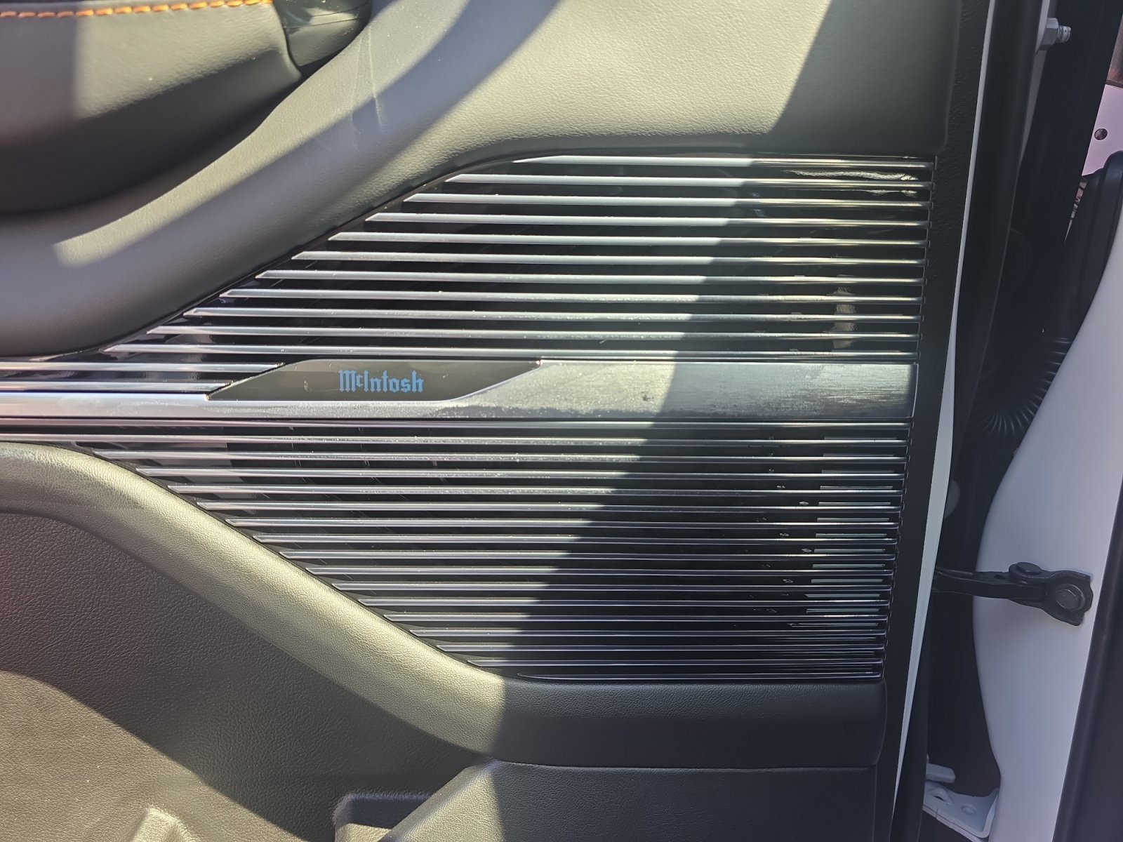 New 2026 Bright White Clearcoat Jeep Summit Reserve image 28