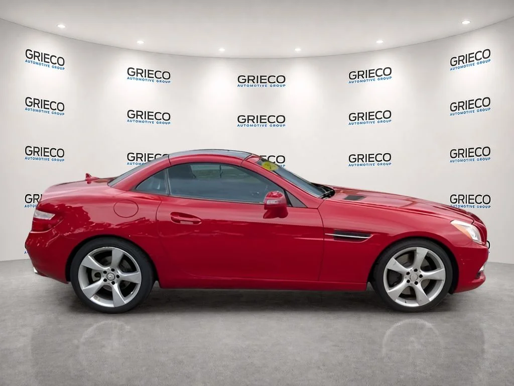 Used 2012 Red Mercedes-Benz SLK 350 image 8
