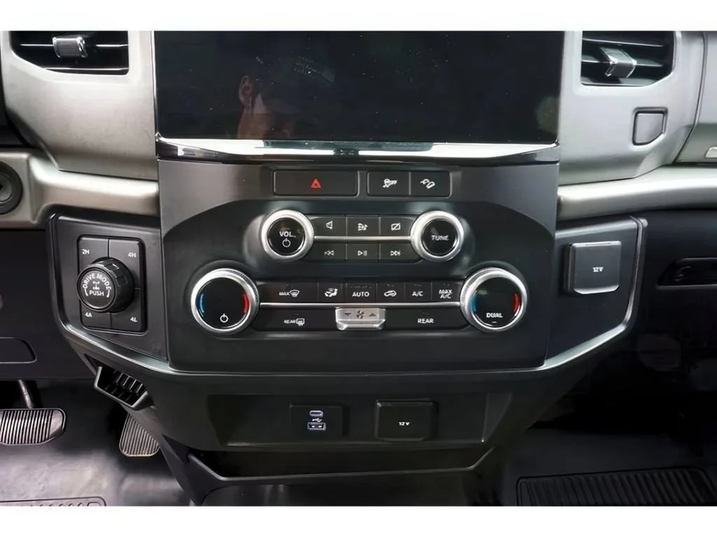 2022 Ford Expedition XL - Photo 19