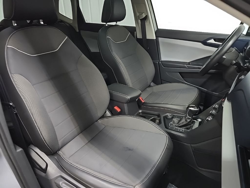Used 2023 Silver Volkswagen 1.5T SE image 15