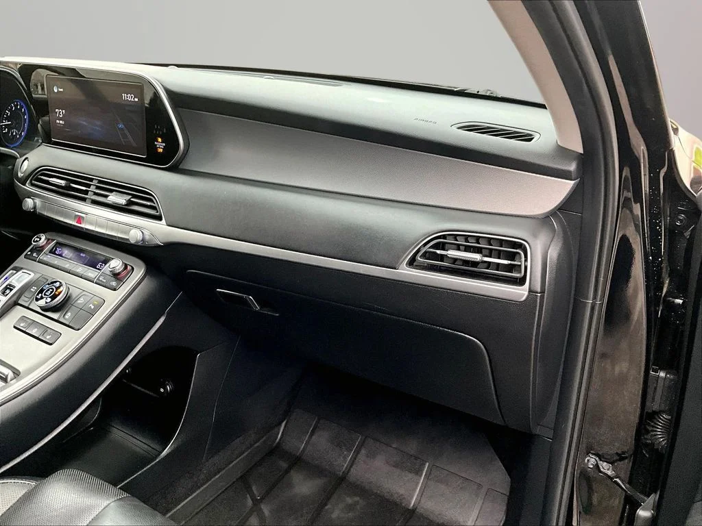 Used 2022 Black Hyundai SEL image 18