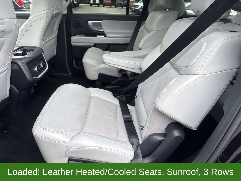 Used 2025 Black Ford Platinum image 15