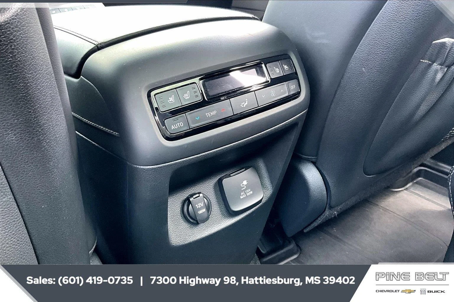 Used 2024 Sierra Burgundy Hyundai Calligraphy image 25