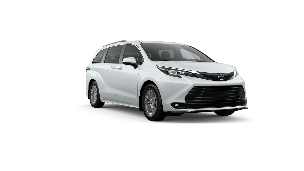 New 2026 Wind Chill Pearl Toyota XLE image 37