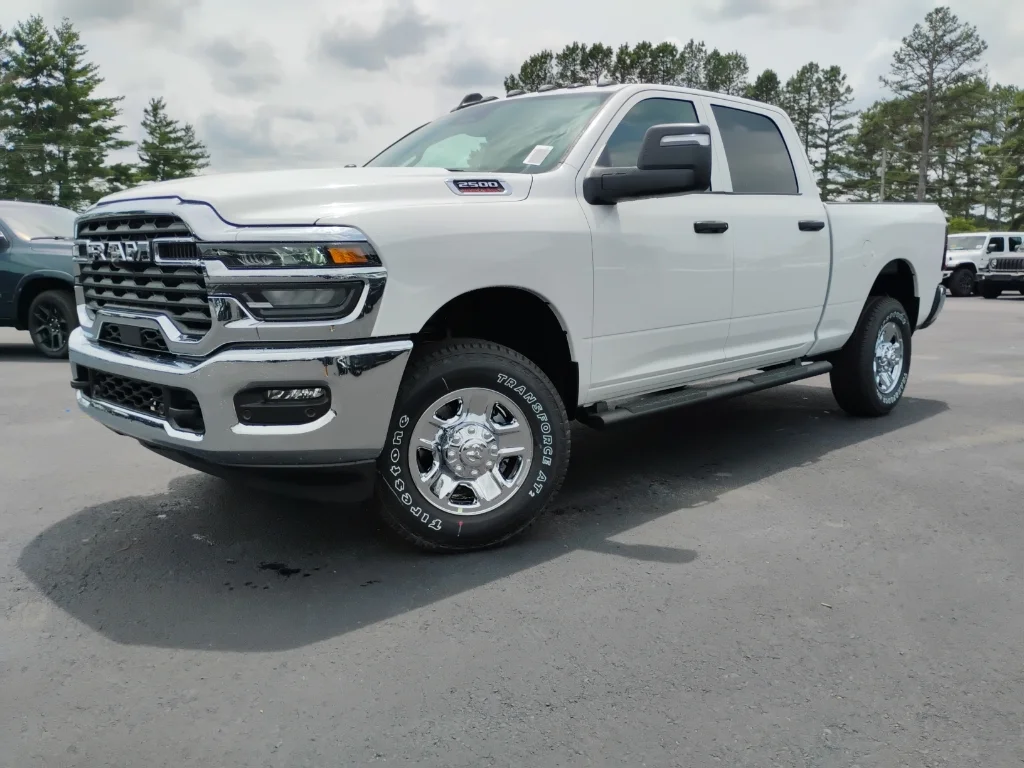 2026 RAM 2500 Tradesman 4X4 Crew Cab SWB's photo