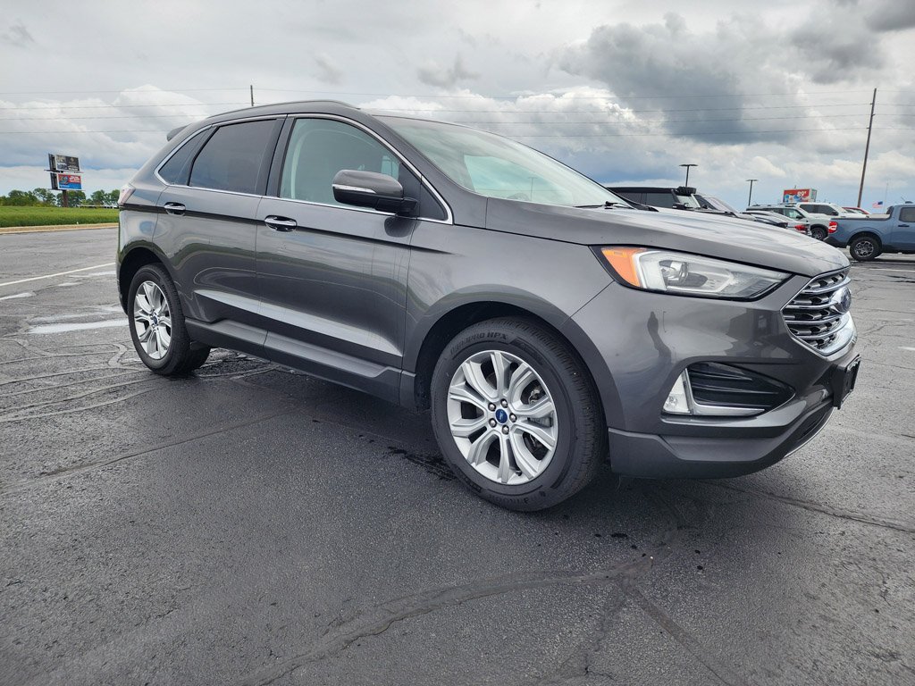 Used 2019 Magnetic Metallic Ford Titanium image 2