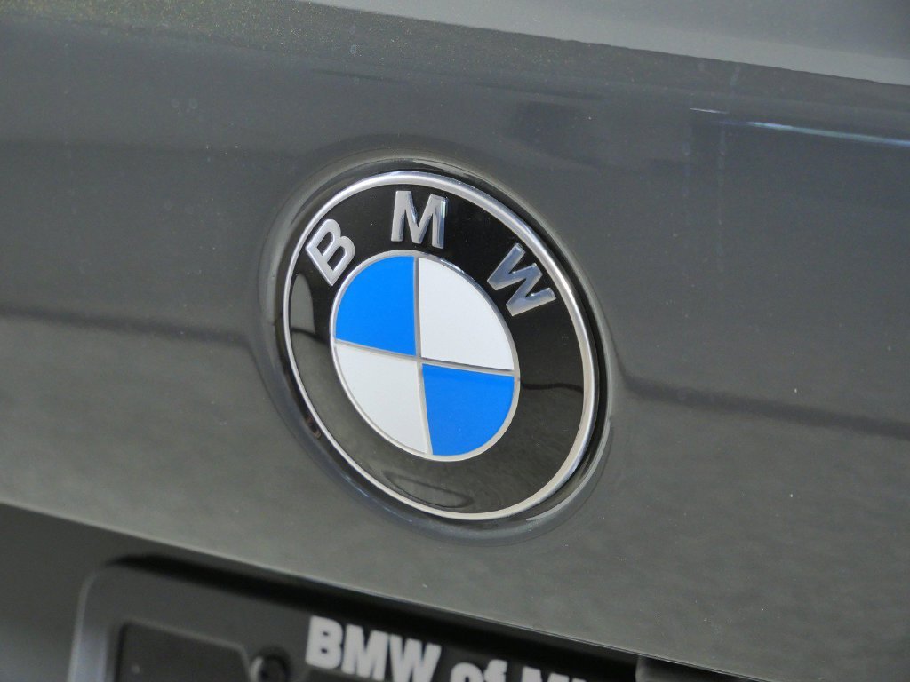 New 2026 Dravit Grey Metallic BMW M60i image 11